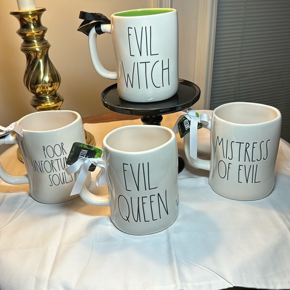 Rae Dunn Villain collection coffee/tea mug set